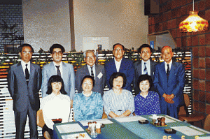 昭和60年6月 第1回準備会参加の面々 右端筆者